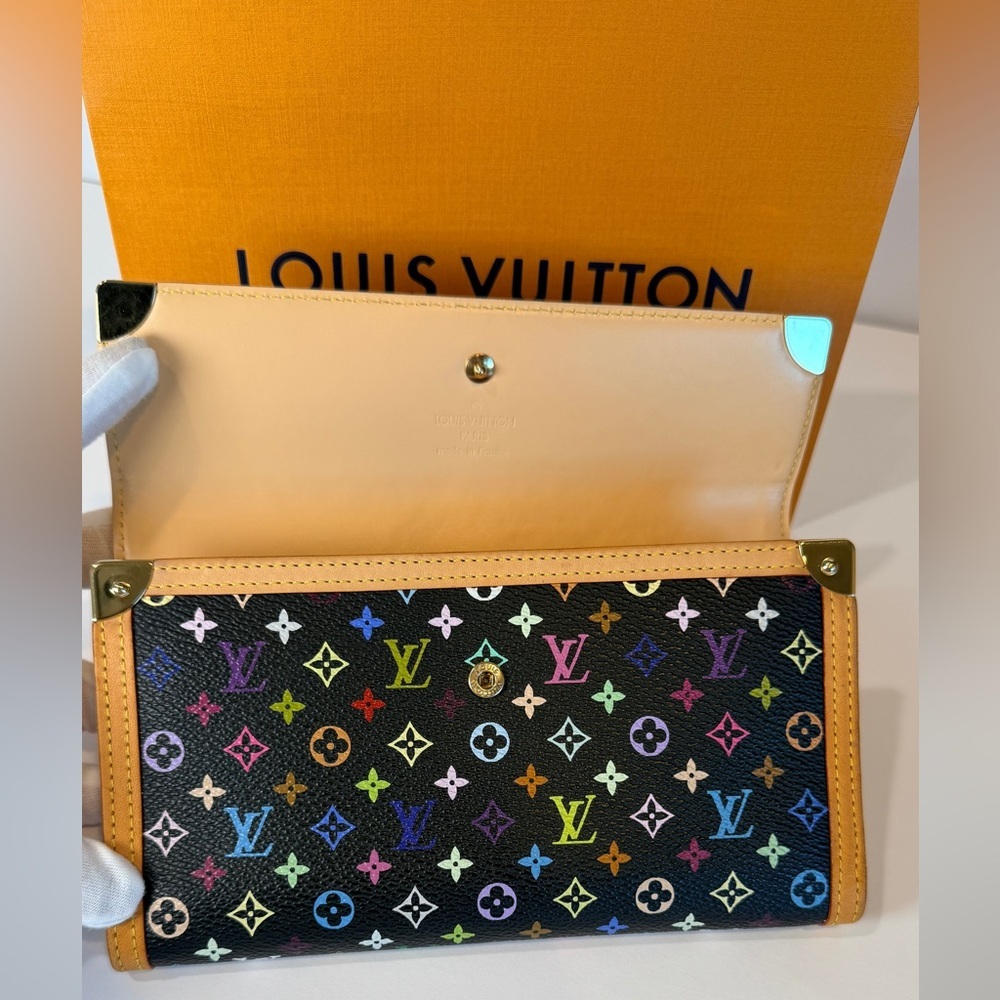 Louis Vuitton Takashi Murakami Porte Tresor Multicolor International Wallet - Picture 10 of 16